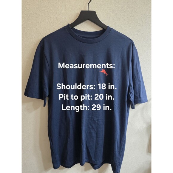 Tommy Bahama Men's Navy Heather Bench Warmer Graphic Crew-Neck Pocket T-Shirt - Picture 2 of 7